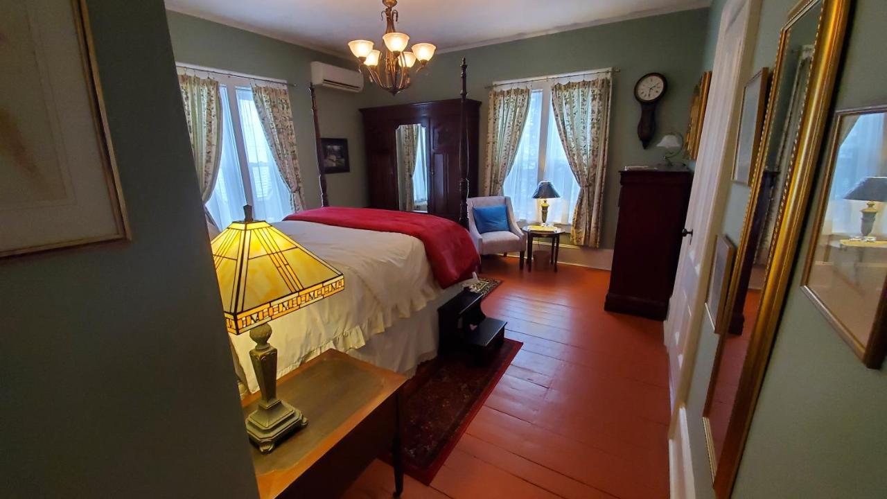 Bed & Breakfast The Lark & Loon Annapolis Royal