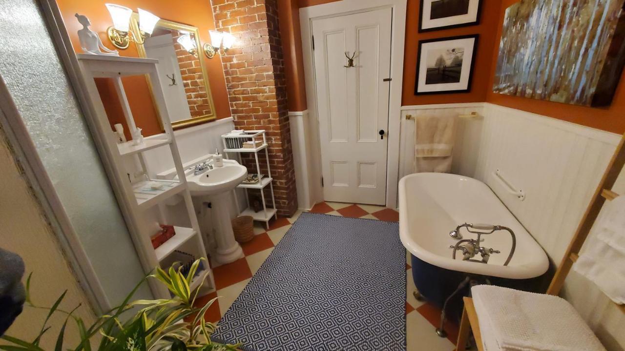 The Lark & Loon Bed & Breakfast Annapolis Royal